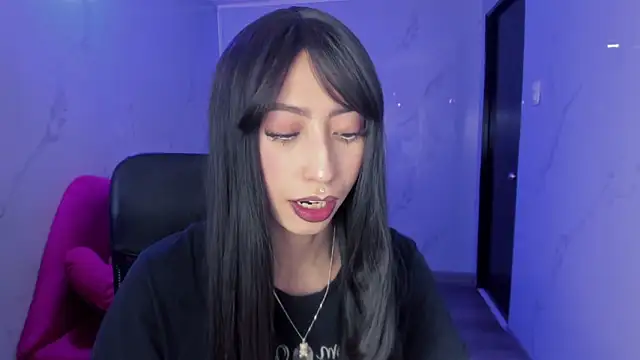 LilithCooperr  online show from May 2026 03:25:02 AM