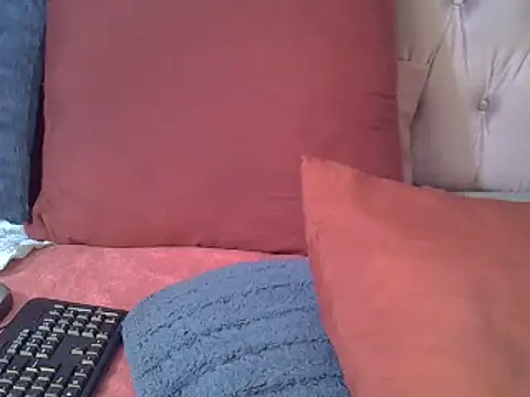 SweetMellowX1 online show from February 2025 04:46:01 PM