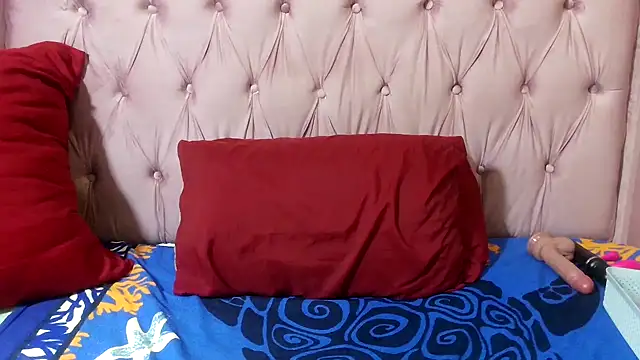 Snapshot of SweetMellowX1 chatting on March 2026 08:20:02 AM SweetMellowX1 online show from March 2026 08:20:02 AM