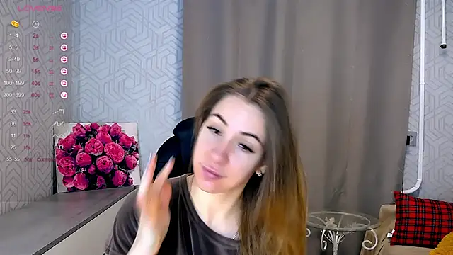 Snapshot of Naughty__Megan chatting on January 2025 06:01:02 AM Naughty Megan online show from January 2025 06:01:02 AM