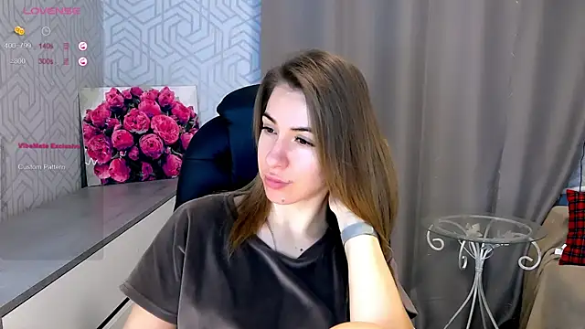 Snapshot of Naughty__Megan chatting on February 2025 06:13:01 AM Naughty Megan online show from February 2025 06:13:01 AM