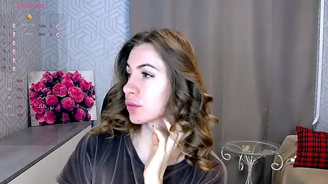 Snapshot of Naughty__Megan chatting on February 2025 03:52:01 AM Naughty Megan online show from February 2025 03:52:01 AM