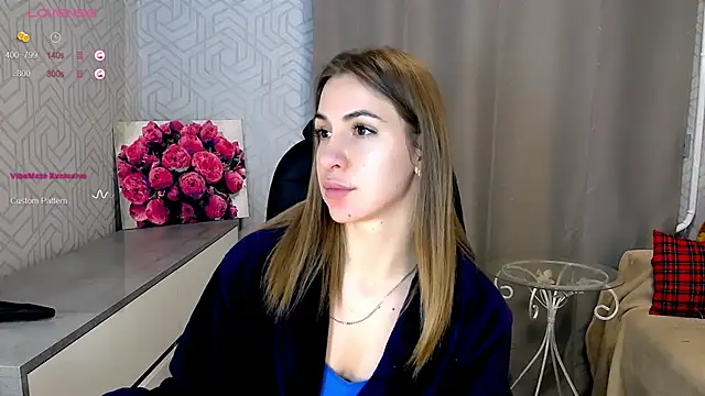 Snapshot of Naughty__Megan chatting on February 2025 04:24:01 PM Naughty Megan online show from February 2025 04:24:01 PM