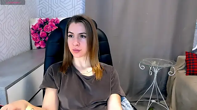 Snapshot of Naughty__Megan chatting on February 2025 10:37:02 AM Naughty Megan online show from February 2025 10:37:02 AM