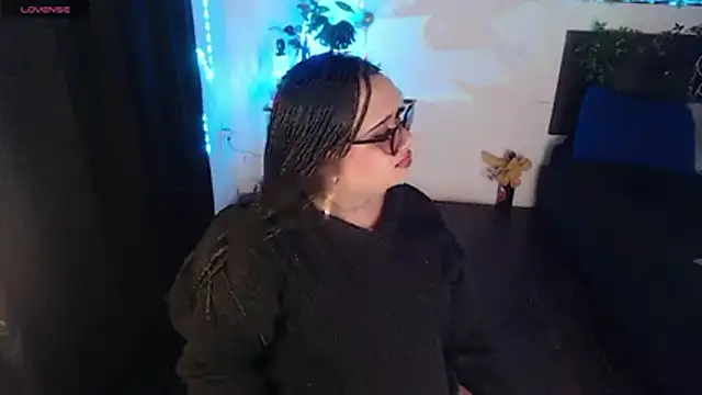 LiaScarlett online show from October 2025 11:12:02 PM