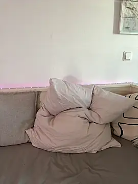 Alisa-Marie online show from February 2026 12:48:02 PM