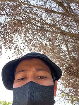 Snapshot of 2HotAsain4u chatting on February 2025 03:22:01 AM 2HotAsain4u online show from February 2025 03:22:01 AM