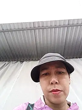 Snapshot of 2HotAsain4u chatting on October 2025 01:50:02 AM 2HotAsain4u online show from October 2025 01:50:02 AM