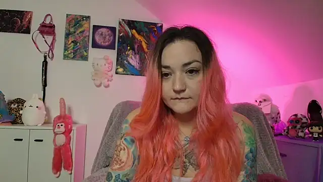 Snapshot of PinkHurricaneOfficial chatting on October 2025 08:44:01 PM PinkHurricaneOfficial online show from October 2025 08:44:01 PM