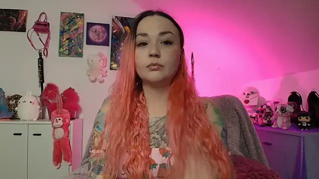 Snapshot of PinkHurricaneOfficial chatting on November 2025 06:43:01 PM PinkHurricaneOfficial online show from November 2025 06:43:01 PM