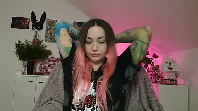 PinkHurricaneOfficial online show from March 2026 03:07:01 PM