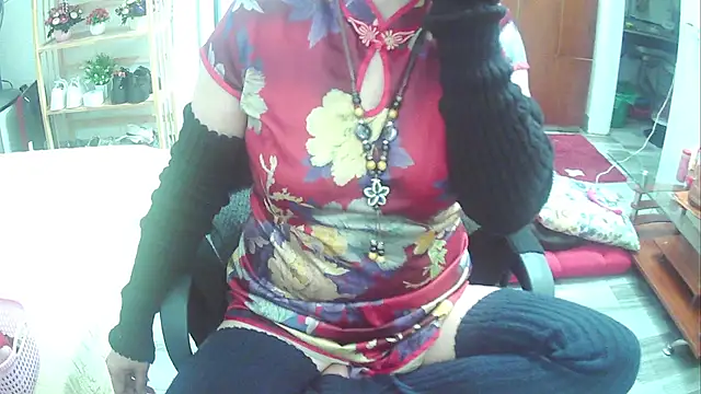 Miu-Le online show from February 2025 11:33:02 PM