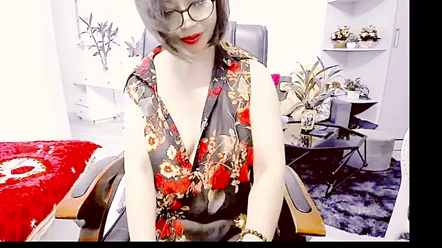 Miu-Le online show from May 2026 09:36:02 AM