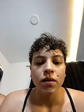 01antoniafranco online show from March 2026 05:01:02 AM