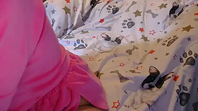 Snapshot of _Kitti_ chatting on October 2025 05:32:02 PM Kitti online show from October 2025 05:32:02 PM