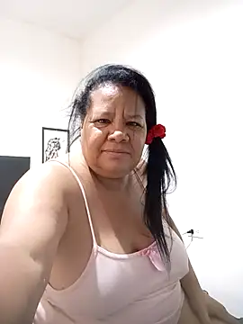 Snapshot of Shanttal0272 chatting on November 2025 01:34:02 PM Shanttal0272 online show from November 2025 01:34:02 PM