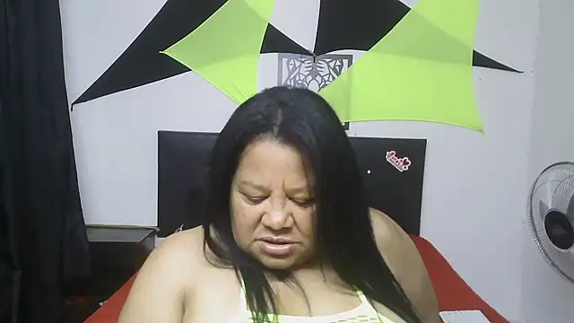 Snapshot of Shanttal0272 chatting on March 2026 04:13:01 PM Shanttal0272 online show from March 2026 04:13:01 PM