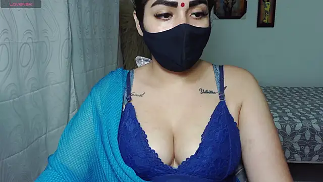 Snapshot of umarany chatting on October 2025 03:41:01 PM umarany online show from October 2025 03:41:01 PM