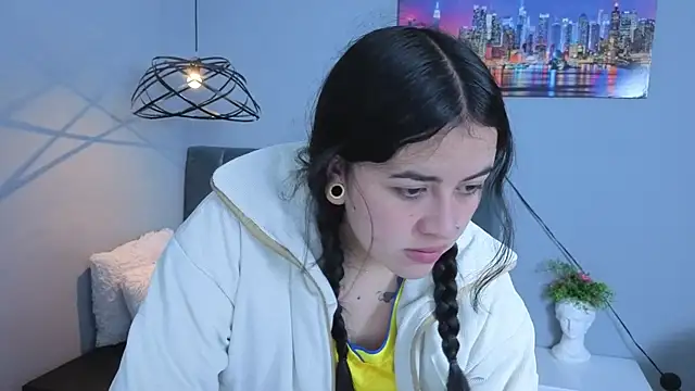 Alli cooper online show from July 2026 02:01:02 PM
