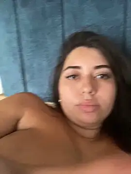 Snapshot of Tara__Sexy chatting on March 2025 05:50:01 PM Tara Sexy online show from March 2025 05:50:01 PM