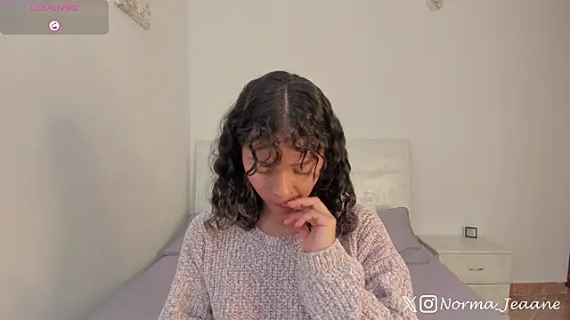 Snapshot of Norma-Jeaane chatting on November 2025 08:19:02 PM Norma-Jeaane online show from November 2025 08:19:02 PM