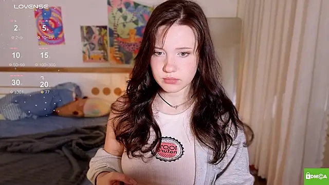 Snapshot of HanahCute chatting on January 2026 04:26:02 AM HanahCute online show from January 2026 04:26:02 AM