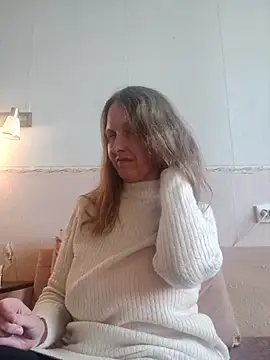 Evelina cute online show from April 2026 03:05:01 PM