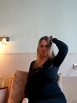 Evelina cute online show from May 2026 04:59:02 PM