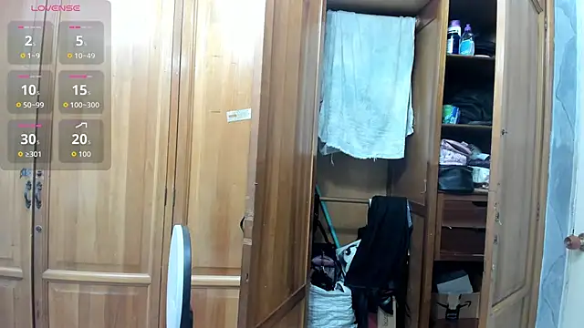 AmberGreyy  online show from September 2025 06:12:02 PM