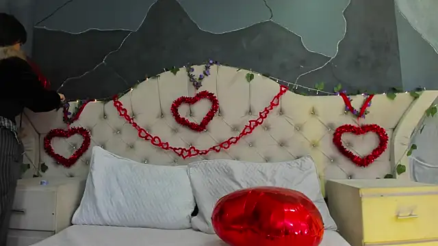 AmberGreyy  online show from February 2026 11:51:01 AM