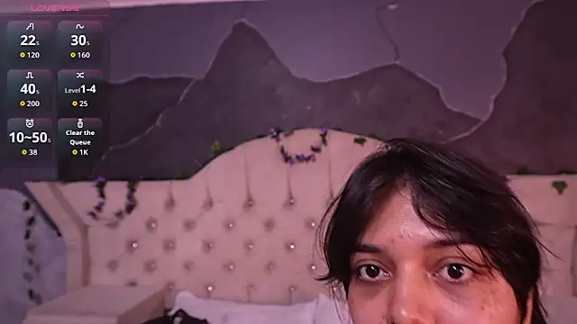 AmberGreyy  online show from April 2026 05:17:02 PM