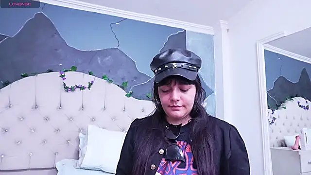 AmberGreyy  online show from May 2026 05:19:01 PM