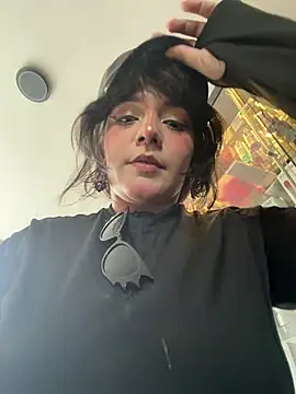 AmberGreyy  online show from June 2026 07:24:01 PM