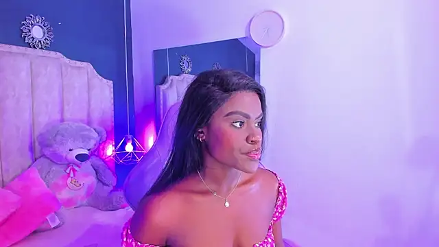 Snapshot of IsabellaBromsS chatting on February 2025 08:45:02 PM IsabellaBromsS online show from February 2025 08:45:02 PM
