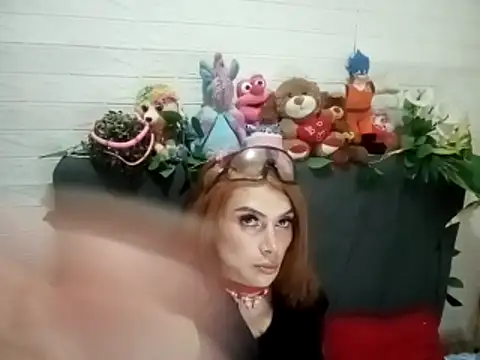 Devilnia9 online show from May 2026 06:16:02 PM
