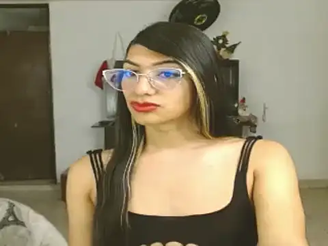 engielphoenis14 online show from December 2024 05:02:01 PM