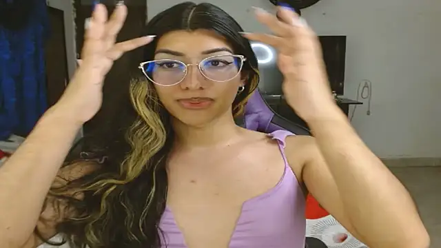 engielphoenis14 online show from March 2025 06:26:02 AM