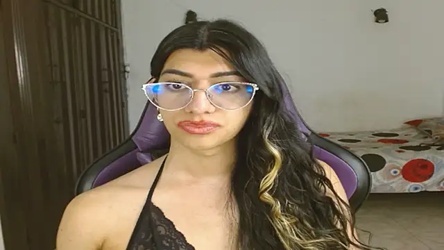 engielphoenis14 online show from September 2025 09:28:02 PM