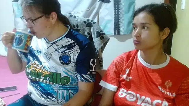 Snapshot of clayre_and_jill chatting on November 2025 08:15:02 AM clayre and jill online show from November 2025 08:15:02 AM