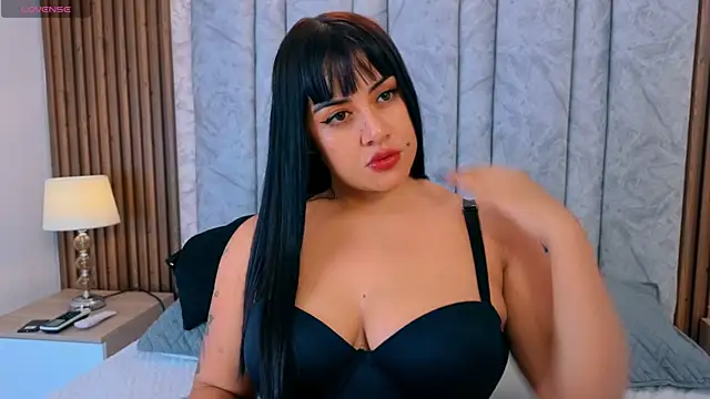 amatista  smith online show from June 2026 08:18:01 PM