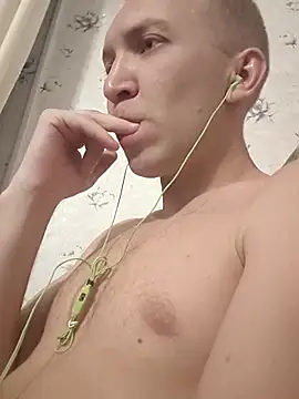 MityaXLoves online show from May 2026 05:40:02 PM