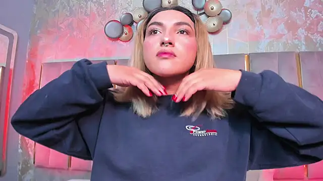 TomLondon  online show from February 2026 05:29:01 PM