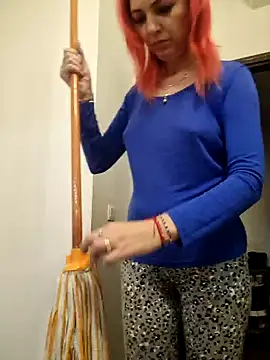 Snapshot of Evadesirex46 chatting on December 2024 06:14:01 PM Evadesirex46 online show from December 2024 06:14:01 PM