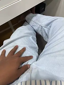 dick69lil online show from June 2026 10:46:01 AM