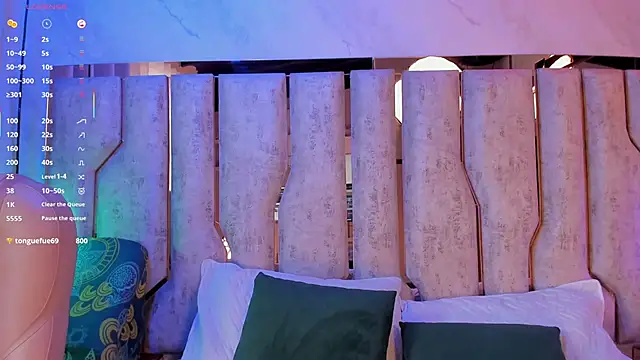 Snapshot of barbara_cambels chatting on September 2025 07:14:02 PM barbara cambels online show from September 2025 07:14:02 PM