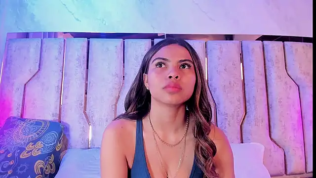 Snapshot of barbara_cambels chatting on September 2025 07:15:02 PM barbara cambels online show from September 2025 07:15:02 PM