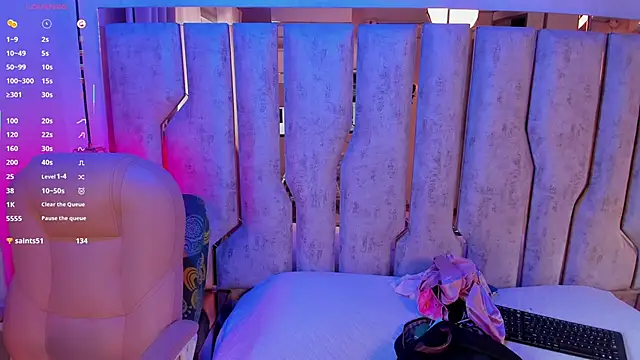 Snapshot of barbara_cambels chatting on September 2025 07:04:01 PM barbara cambels online show from September 2025 07:04:01 PM