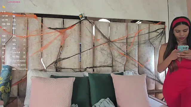 Snapshot of barbara_cambels chatting on October 2025 07:18:01 PM barbara cambels online show from October 2025 07:18:01 PM