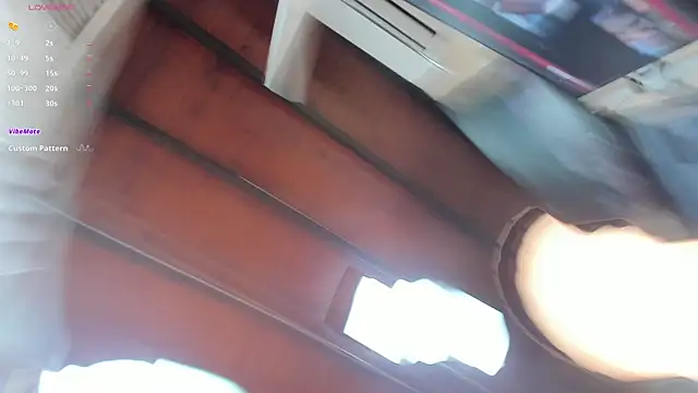 Snapshot of barbara_cambels chatting on November 2025 07:06:01 PM barbara cambels online show from November 2025 07:06:01 PM