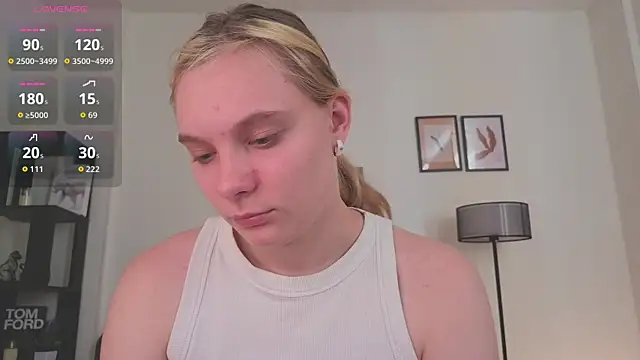 Snapshot of NaokoStifel chatting on June 2026 01:08:01 AM NaokoStifel online show from June 2026 01:08:01 AM